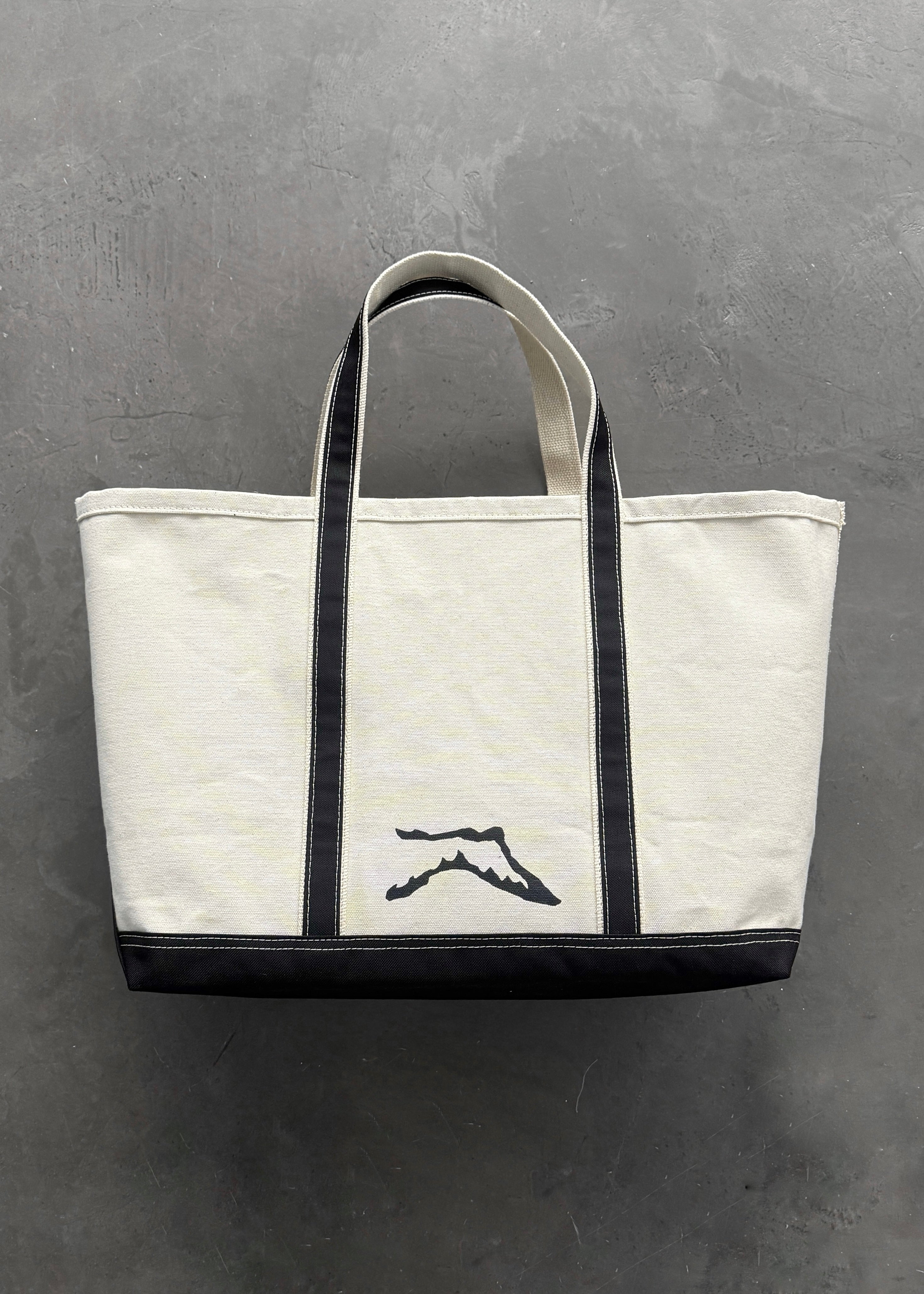 AKIMBO TOTE BAG - WHITE