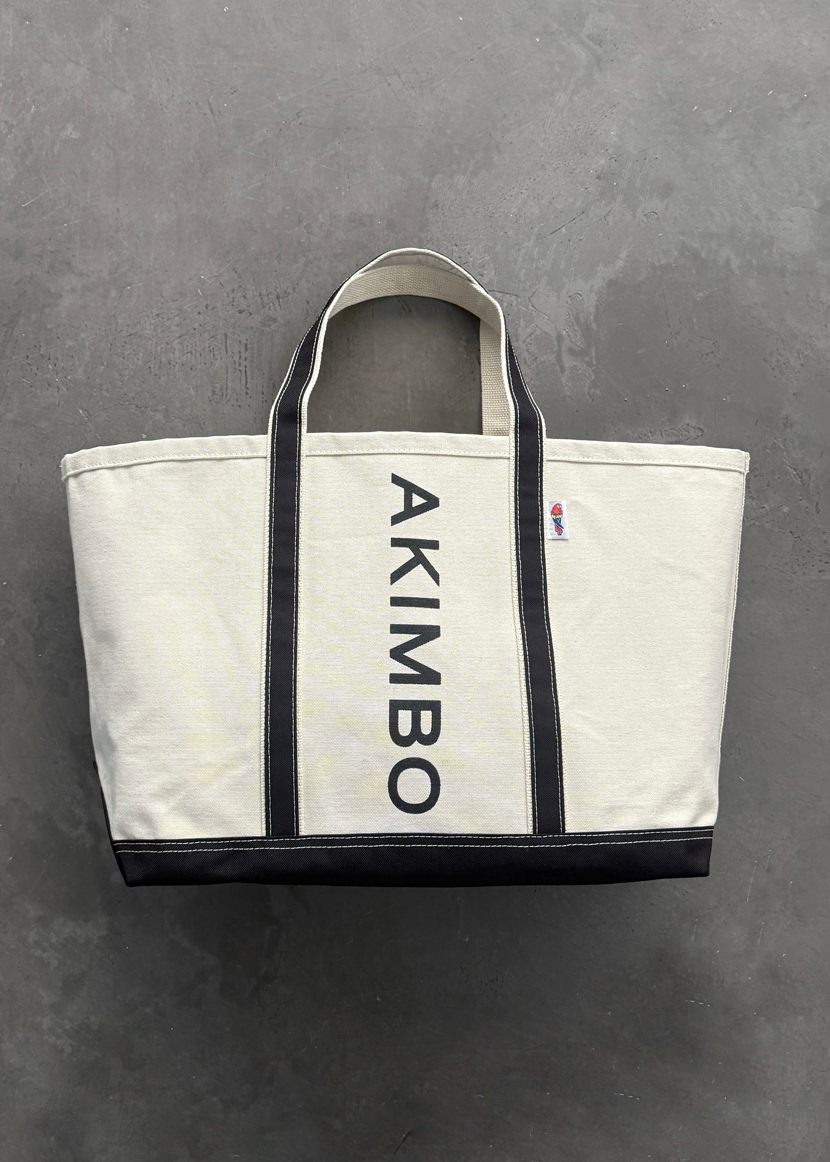 AKIMBO TOTE BAG - WHITE