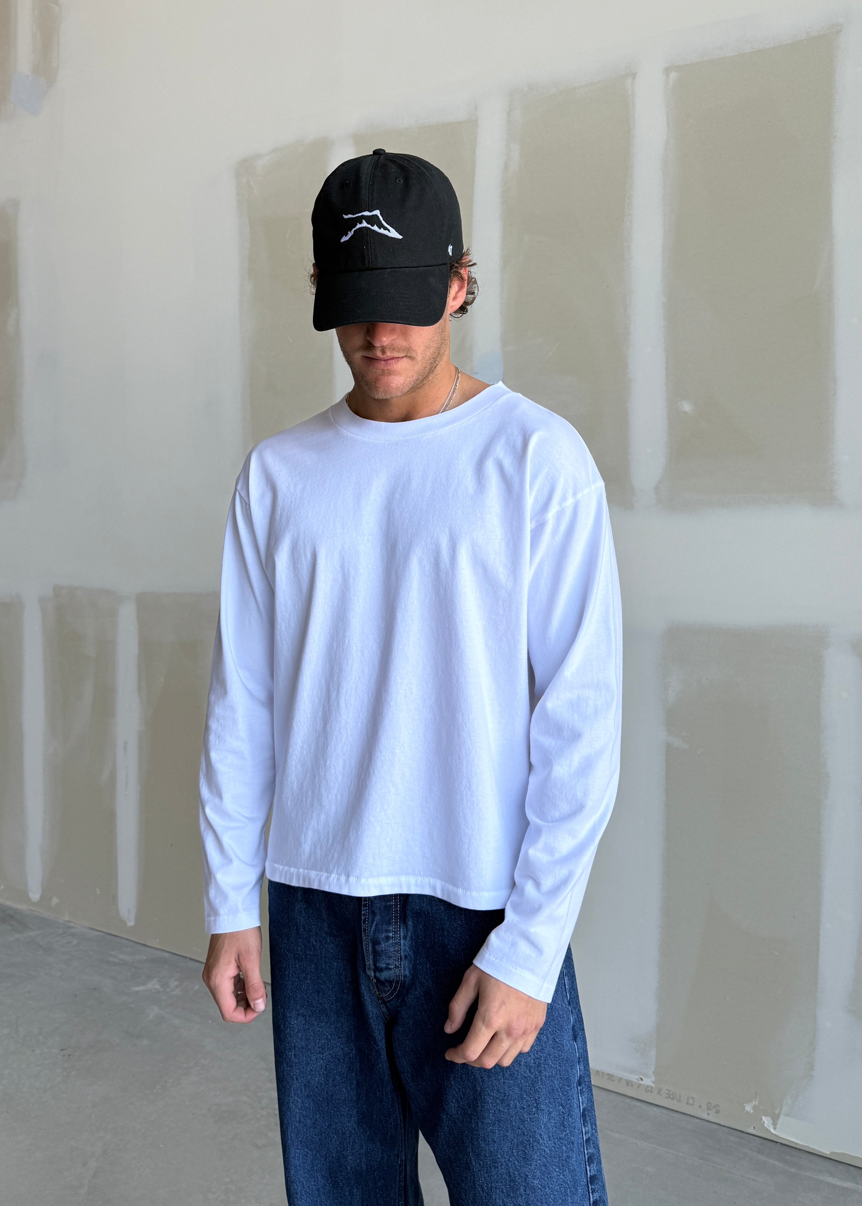 LONG SLEEVE “CHAIN PEEKER” SINGLE STITCHED TEE - WHITE